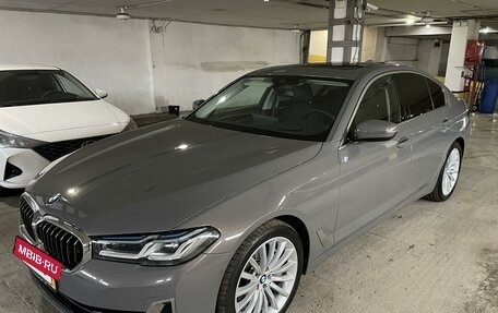 BMW 5 серия, 2020 год, 5 699 000 рублей, 2 фотография