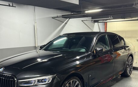 BMW 7 серия, 2021 год, 9 900 000 рублей, 2 фотография