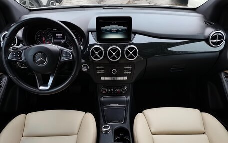 Mercedes-Benz B-Класс, 2017 год, 1 799 000 рублей, 13 фотография