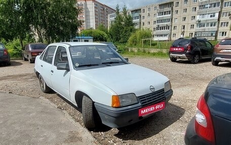 Opel Kadett E рестайлинг, 1986 год, 130 000 рублей, 7 фотография