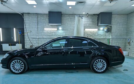 Mercedes-Benz S-Класс, 2011 год, 2 000 000 рублей, 4 фотография