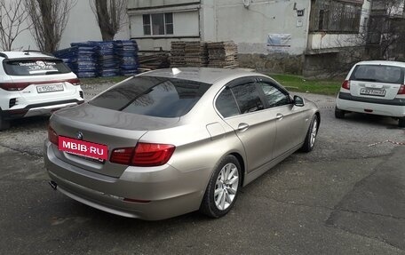 BMW 5 серия, 2011 год, 2 430 000 рублей, 4 фотография