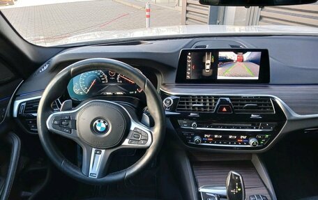 BMW 5 серия, 2019 год, 5 799 000 рублей, 13 фотография