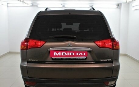 Mitsubishi Pajero Sport II рестайлинг, 2011 год, 1 790 000 рублей, 3 фотография
