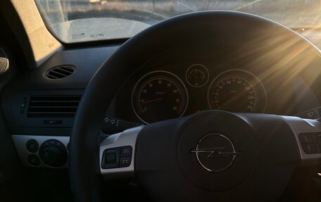 Opel Astra H, 2008 год, 750 000 рублей, 10 фотография
