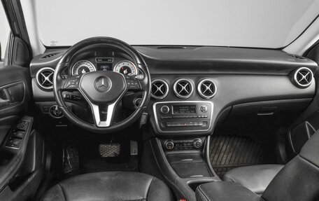 Mercedes-Benz A-Класс, 2014 год, 1 789 000 рублей, 8 фотография