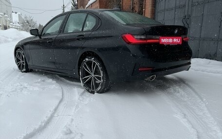 BMW 3 серия, 2019 год, 3 850 000 рублей, 4 фотография