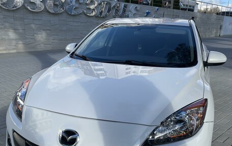 Mazda 3, 2011 год, 1 050 000 рублей, 2 фотография