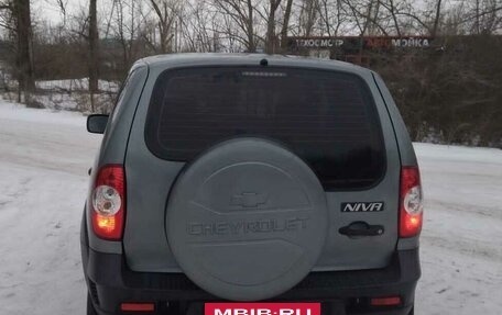 Chevrolet Niva I рестайлинг, 2013 год, 690 000 рублей, 10 фотография
