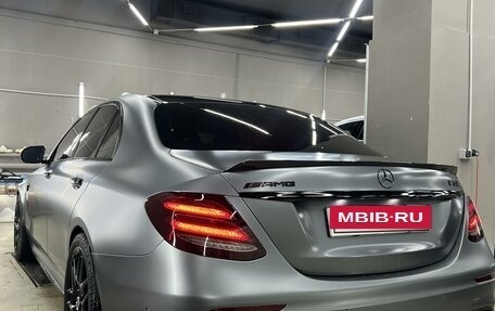 Mercedes-Benz E-Класс AMG, 2018 год, 8 300 000 рублей, 2 фотография
