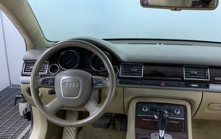 Audi A8, 2006 год, 1 050 000 рублей, 2 фотография