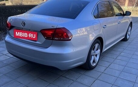 Volkswagen Passat B7, 2013 год, 1 580 000 рублей, 7 фотография