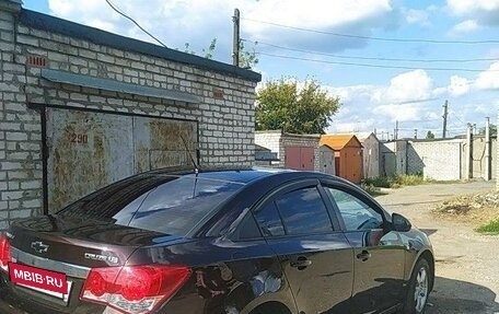 Chevrolet Cruze II, 2013 год, 850 000 рублей, 4 фотография