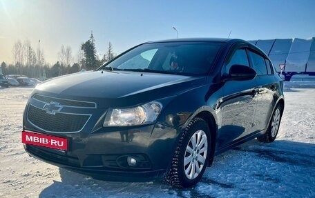 Chevrolet Cruze II, 2012 год, 790 000 рублей, 3 фотография