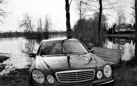Mercedes-Benz E-Класс, 2003 год, 790 000 рублей, 2 фотография