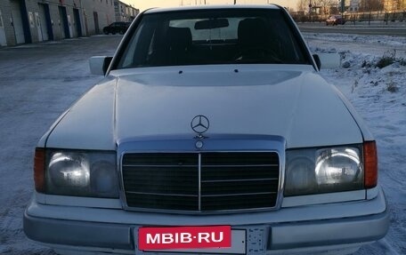 Mercedes-Benz W124, 1989 год, 300 000 рублей, 4 фотография