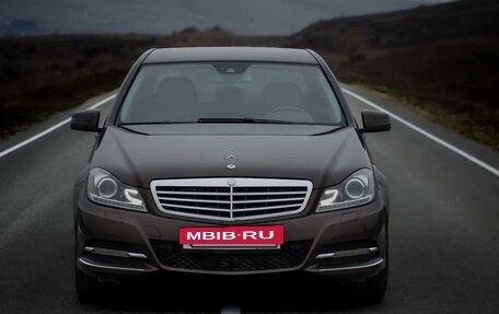Mercedes-Benz C-Класс, 2013 год, 1 950 000 рублей, 10 фотография