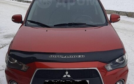 Mitsubishi Outlander III рестайлинг 3, 2011 год, 1 500 000 рублей, 20 фотография
