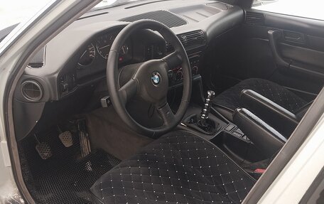 BMW 5 серия, 1990 год, 360 000 рублей, 4 фотография