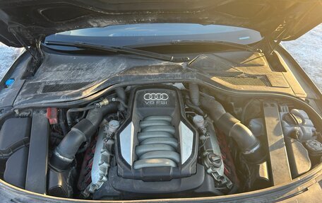 Audi A8, 2011 год, 1 800 000 рублей, 17 фотография