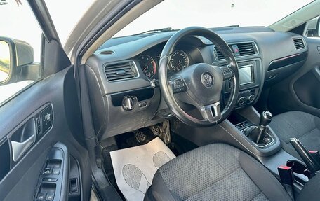 Volkswagen Jetta VI, 2012 год, 850 000 рублей, 8 фотография
