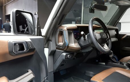 Ford Bronco, 2022 год, 6 040 000 рублей, 6 фотография