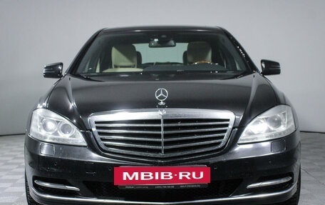 Mercedes-Benz S-Класс, 2011 год, 1 800 000 рублей, 2 фотография