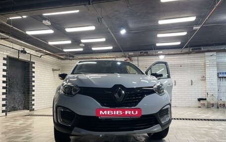 Renault Kaptur I рестайлинг, 2017 год, 2 050 000 рублей, 19 фотография