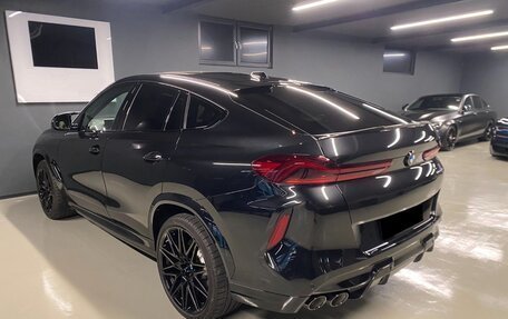 BMW X6 M, 2023 год, 21 815 000 рублей, 3 фотография