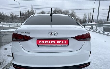 Hyundai Solaris II рестайлинг, 2021 год, 1 790 000 рублей, 8 фотография