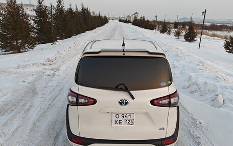 Toyota Sienta II, 2018 год, 1 835 000 рублей, 7 фотография
