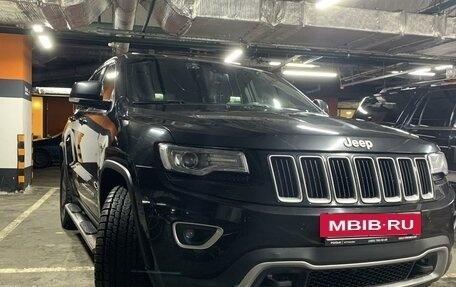 Jeep Grand Cherokee, 2016 год, 4 250 000 рублей, 2 фотография