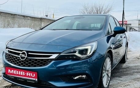 Opel Astra K, 2016 год, 1 790 000 рублей, 17 фотография
