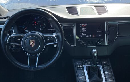 Porsche Macan I рестайлинг, 2018 год, 3 590 000 рублей, 2 фотография