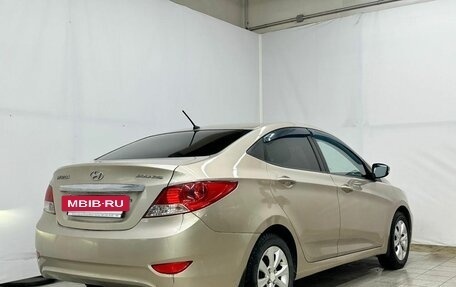 Hyundai Solaris II рестайлинг, 2012 год, 900 000 рублей, 5 фотография