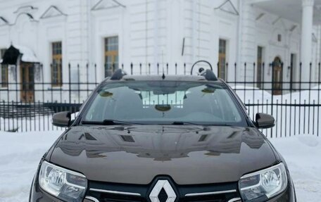 Renault Sandero II рестайлинг, 2019 год, 1 279 000 рублей, 2 фотография