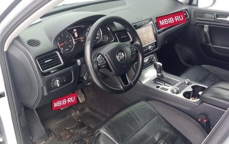 Volkswagen Touareg III, 2011 год, 2 250 000 рублей, 6 фотография