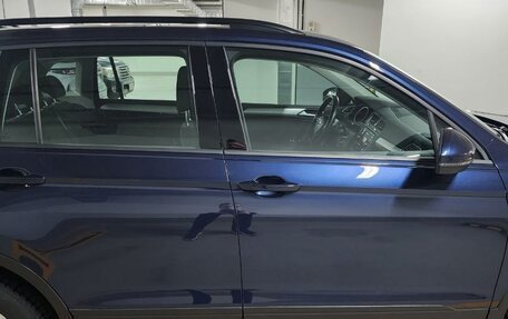 Volkswagen Tiguan II, 2017 год, 2 400 000 рублей, 11 фотография