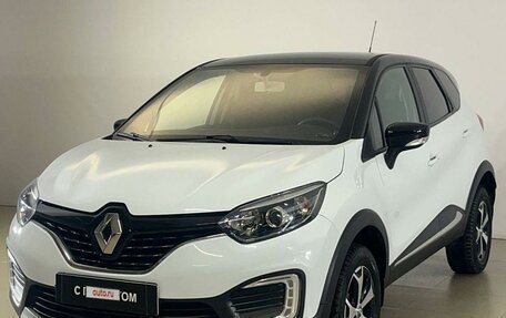 Renault Kaptur I рестайлинг, 2017 год, 1 364 000 рублей, 3 фотография