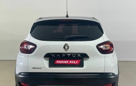 Renault Kaptur I рестайлинг, 2017 год, 1 364 000 рублей, 6 фотография