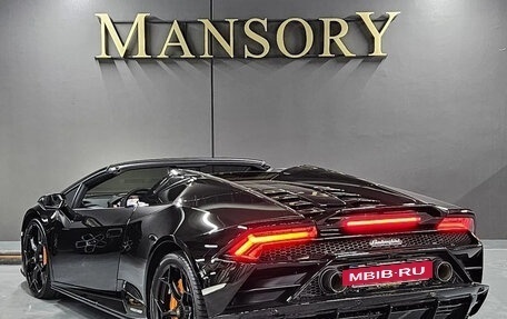 Lamborghini Huracán, 2021 год, 25 500 000 рублей, 3 фотография