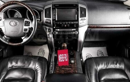 Toyota Land Cruiser 200, 2012 год, 4 999 999 рублей, 5 фотография