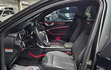 Audi A6, 2019 год, 2 387 000 рублей, 7 фотография