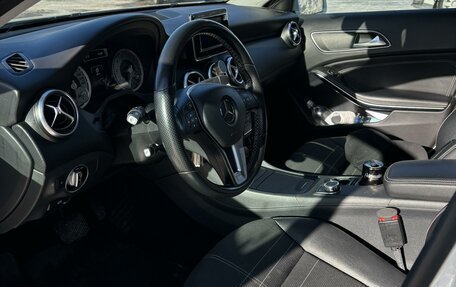 Mercedes-Benz A-Класс, 2015 год, 2 000 000 рублей, 6 фотография
