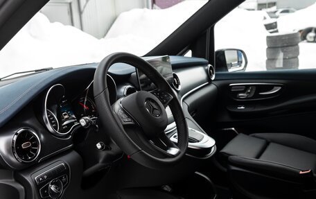Mercedes-Benz EQV, 2023 год, 11 000 000 рублей, 25 фотография