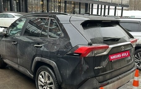 Toyota RAV4, 2020 год, 3 800 000 рублей, 3 фотография