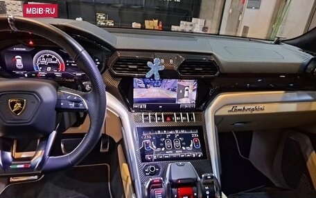 Lamborghini Urus I, 2020 год, 26 250 000 рублей, 9 фотография