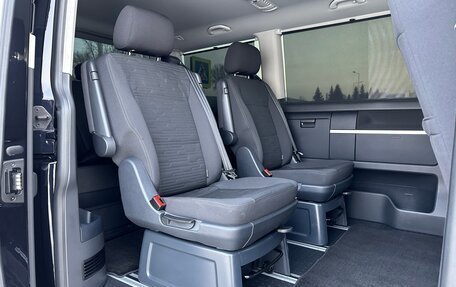 Volkswagen Multivan T6 рестайлинг, 2021 год, 7 550 000 рублей, 22 фотография