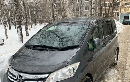 Honda Freed I, 2012 год, 1 140 000 рублей, 1 фотография