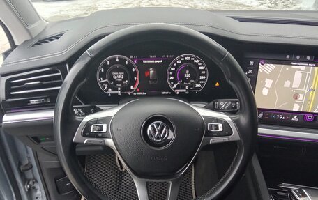 Volkswagen Touareg III, 2019 год, 4 999 000 рублей, 10 фотография